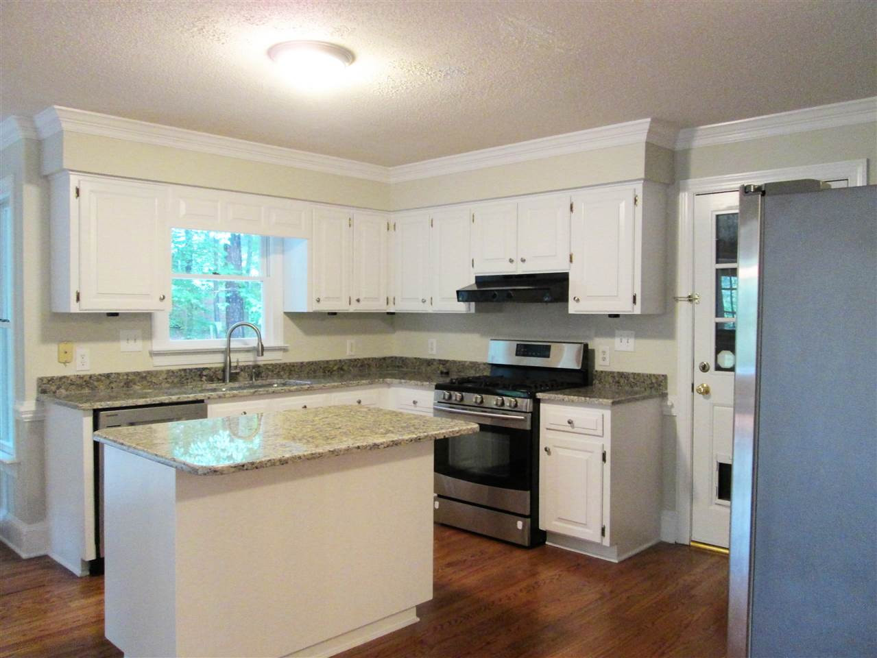 14 Streamview Court Durham, NC 27713 - Photo 8 of 20 Photo 8