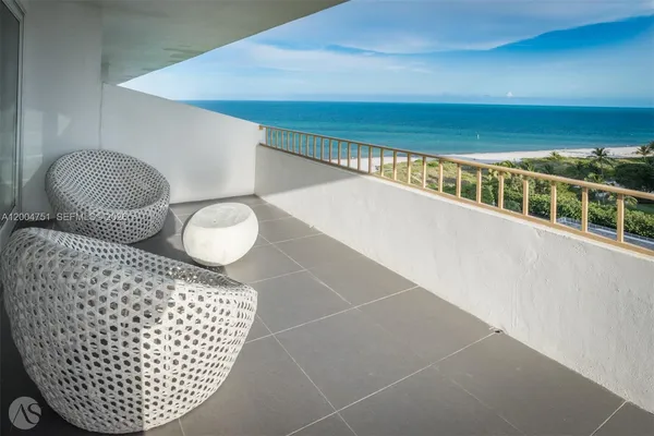 $6,800 | 177 Ocean Ln Drive, Unit 1209, Key Biscayne, FL 33149