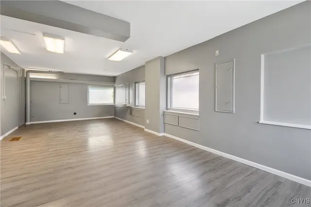 $4,000 | 2030 Erie Boulevard East, Syracuse, NY 13224