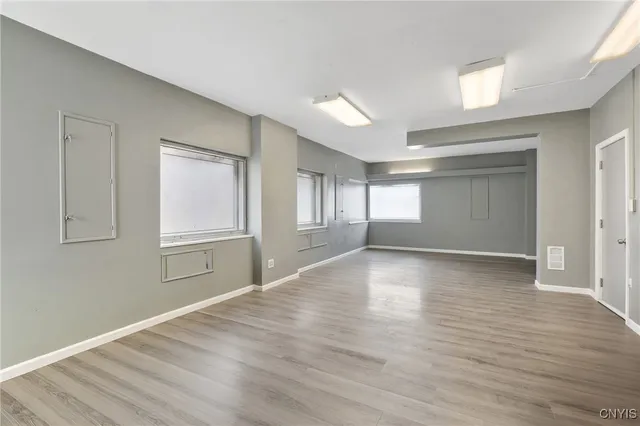 $4,000 | 2030 Erie Boulevard East, Syracuse, NY 13224