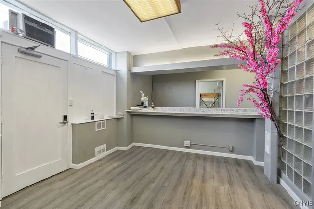 $4,000 | 2030 Erie Boulevard East, Syracuse, NY 13224