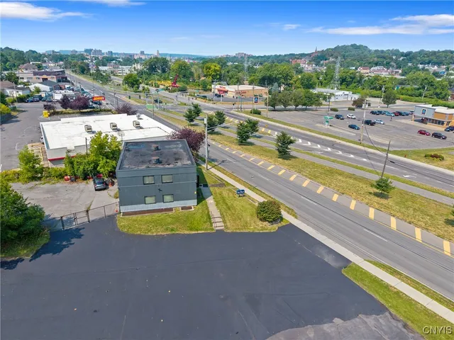 $4,000 | 2030 Erie Boulevard East, Syracuse, NY 13224