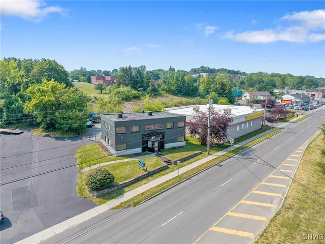 $4,000 | 2030 Erie Boulevard East, Syracuse, NY 13224