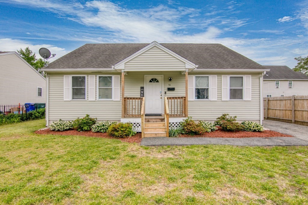 51 Quincy Street Springfield, MA 01109 - Photo 1 of 26 Gallery Image 1
