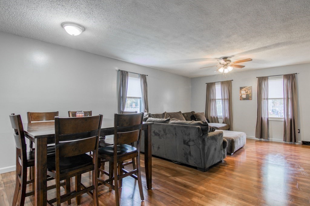 51 Quincy Street Springfield, MA 01109 - Photo 11 of 26 Gallery Image 11