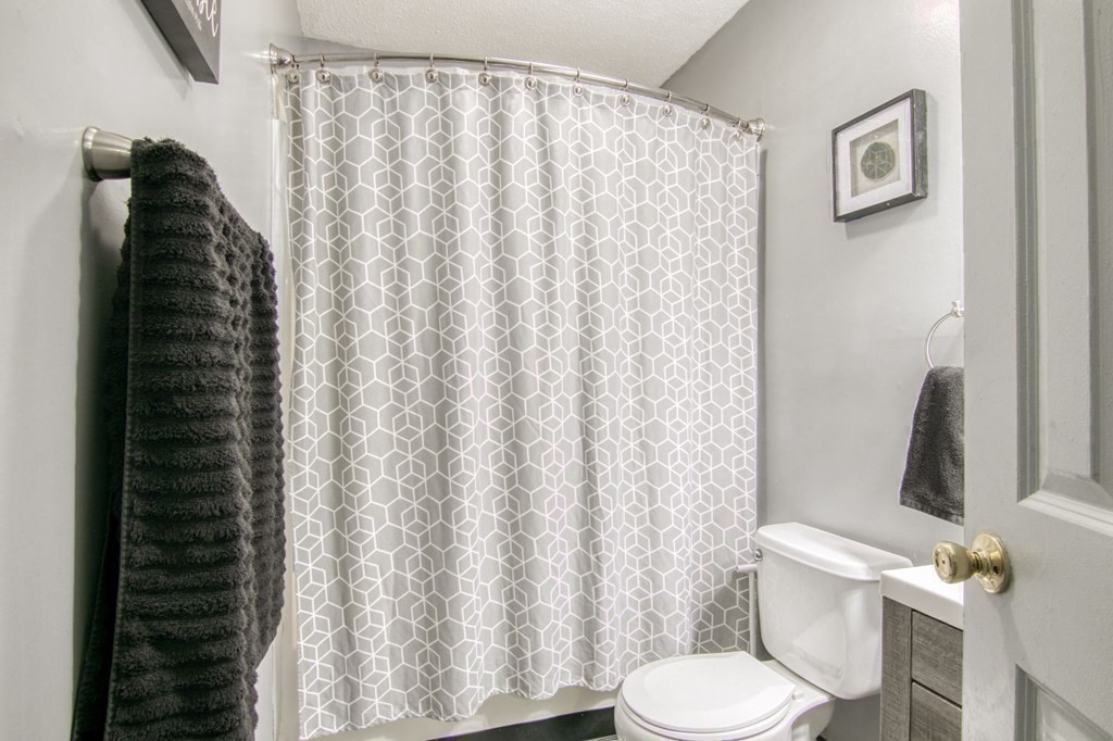 51 Quincy Street Springfield, MA 01109 - Photo 20 of 26 Gallery Image 20