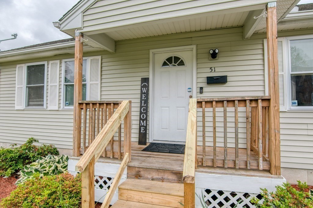 51 Quincy Street Springfield, MA 01109 - Photo 7 of 26 Gallery Image 7