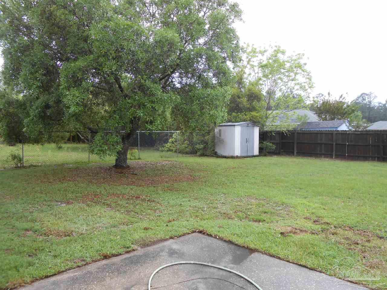 1921 Merlin Road Pensacola, FL 32506 - Photo 17 of 18