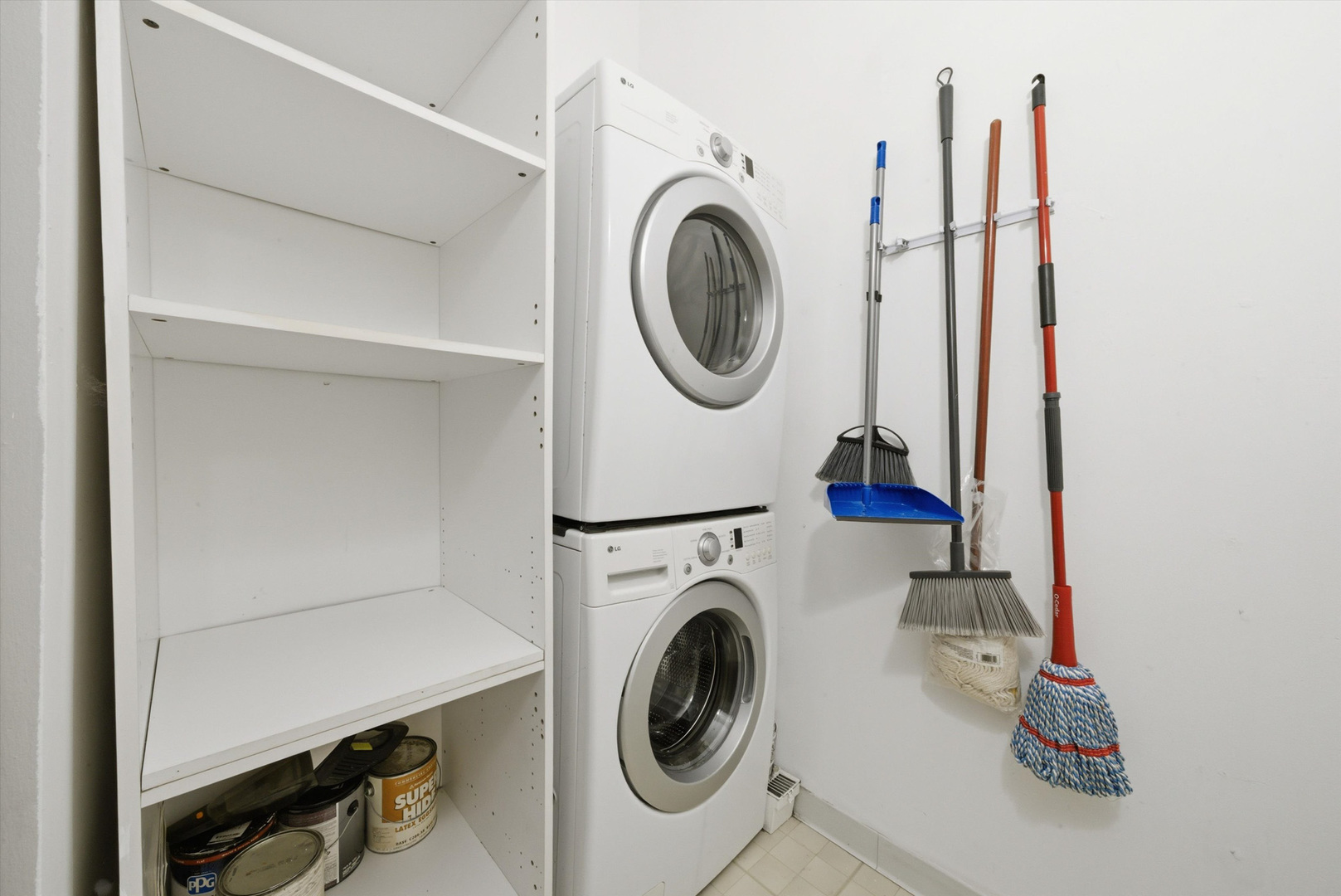 600 South Dearborn Street, Unit 311 Chicago, IL 60605 - Photo 18 of 21