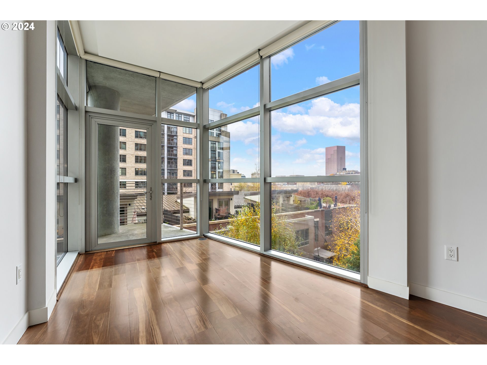 922 Northwest 11th Avenue, Unit 415 Portland, OR 97209 - Photo 19 of 45