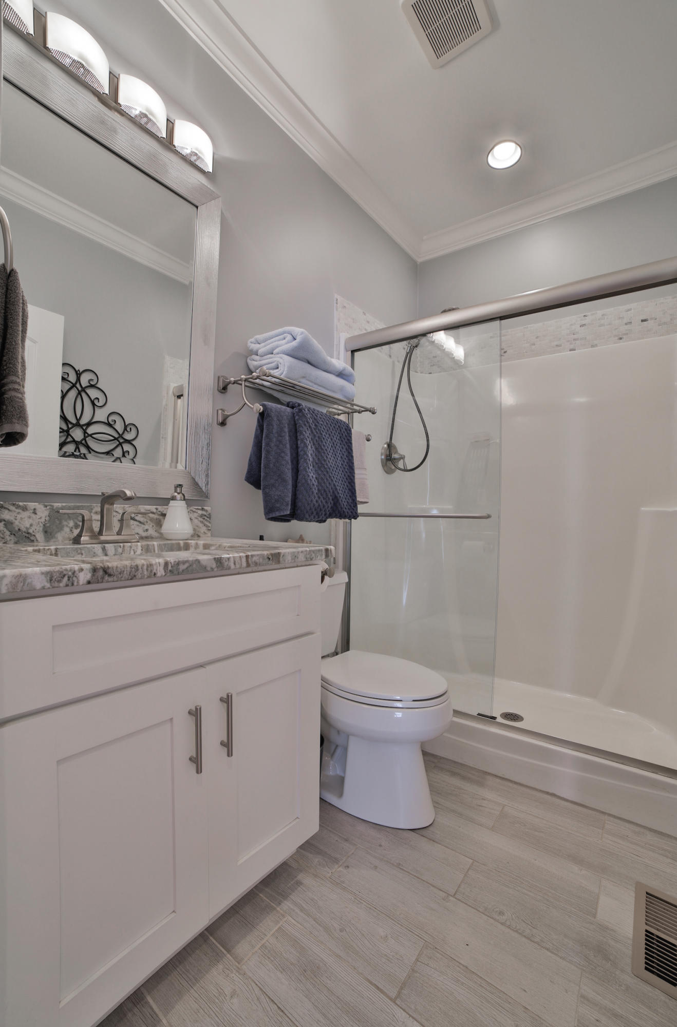 270 Edgewater Way Jasper, TN 37347 - Photo 60 of 84 Robert Moss-59
