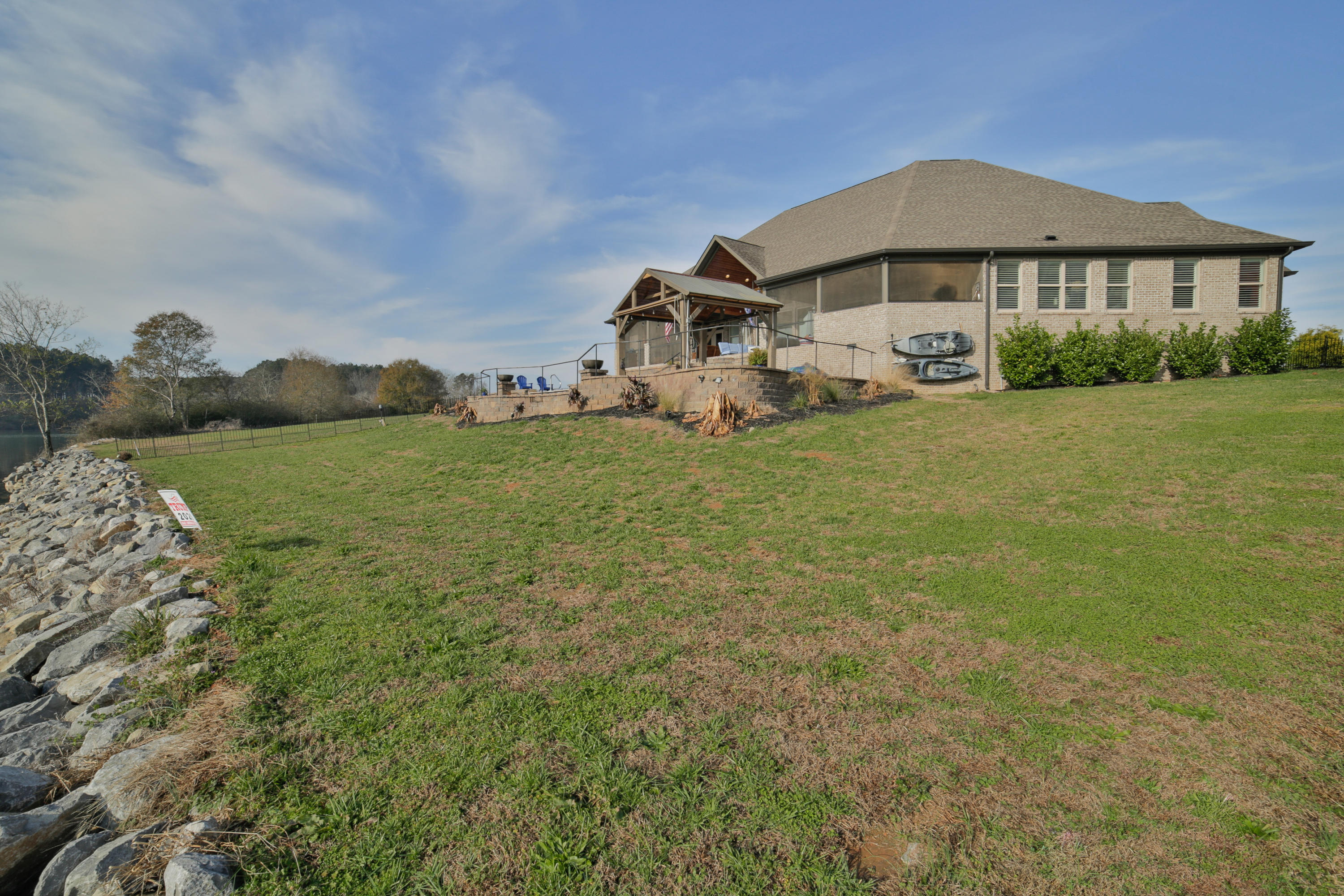 270 Edgewater Way Jasper, TN 37347 - Photo 65 of 84 Robert Moss-28