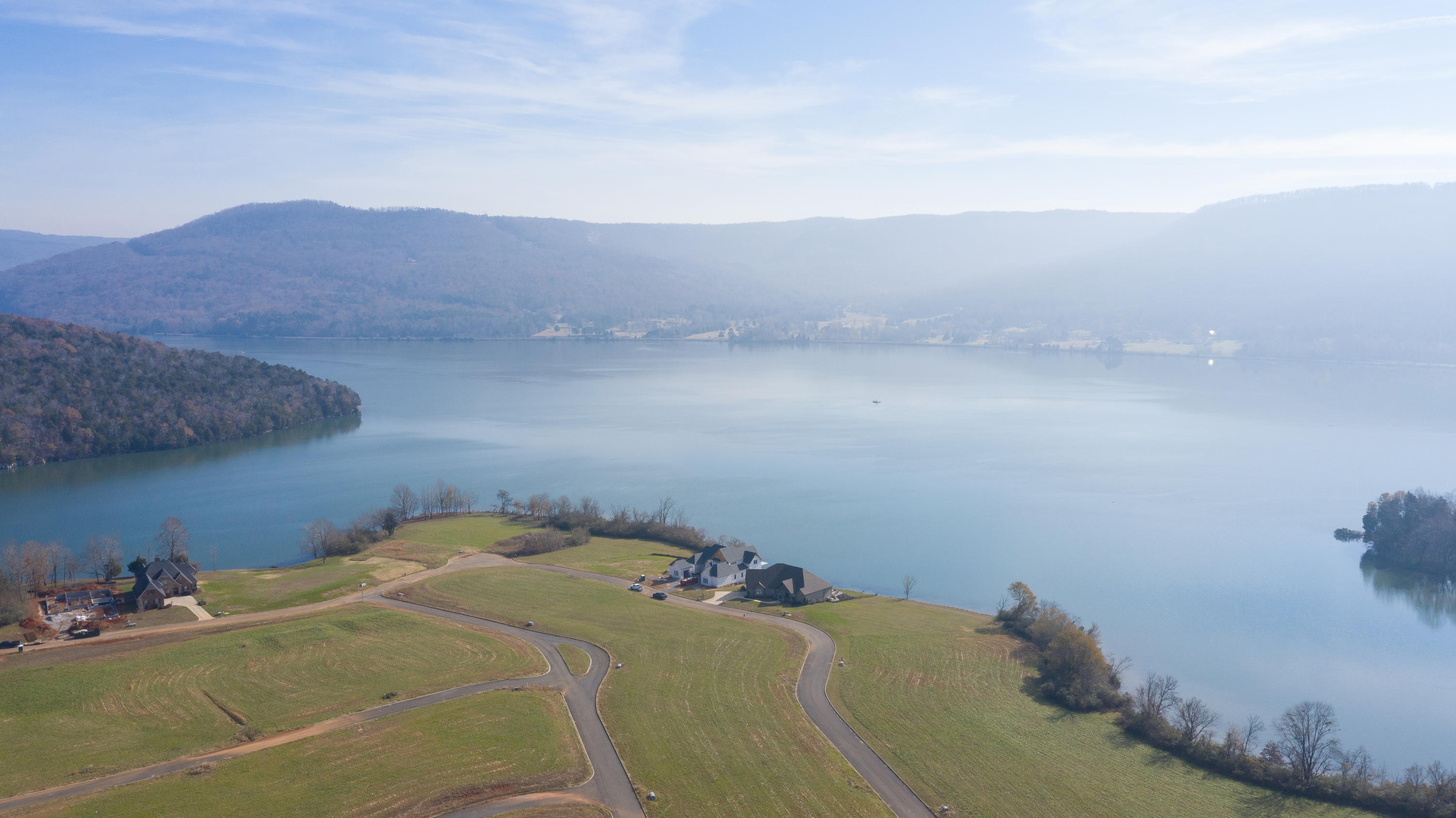 270 Edgewater Way Jasper, TN 37347 - Photo 74 of 84 Robert Moss-5