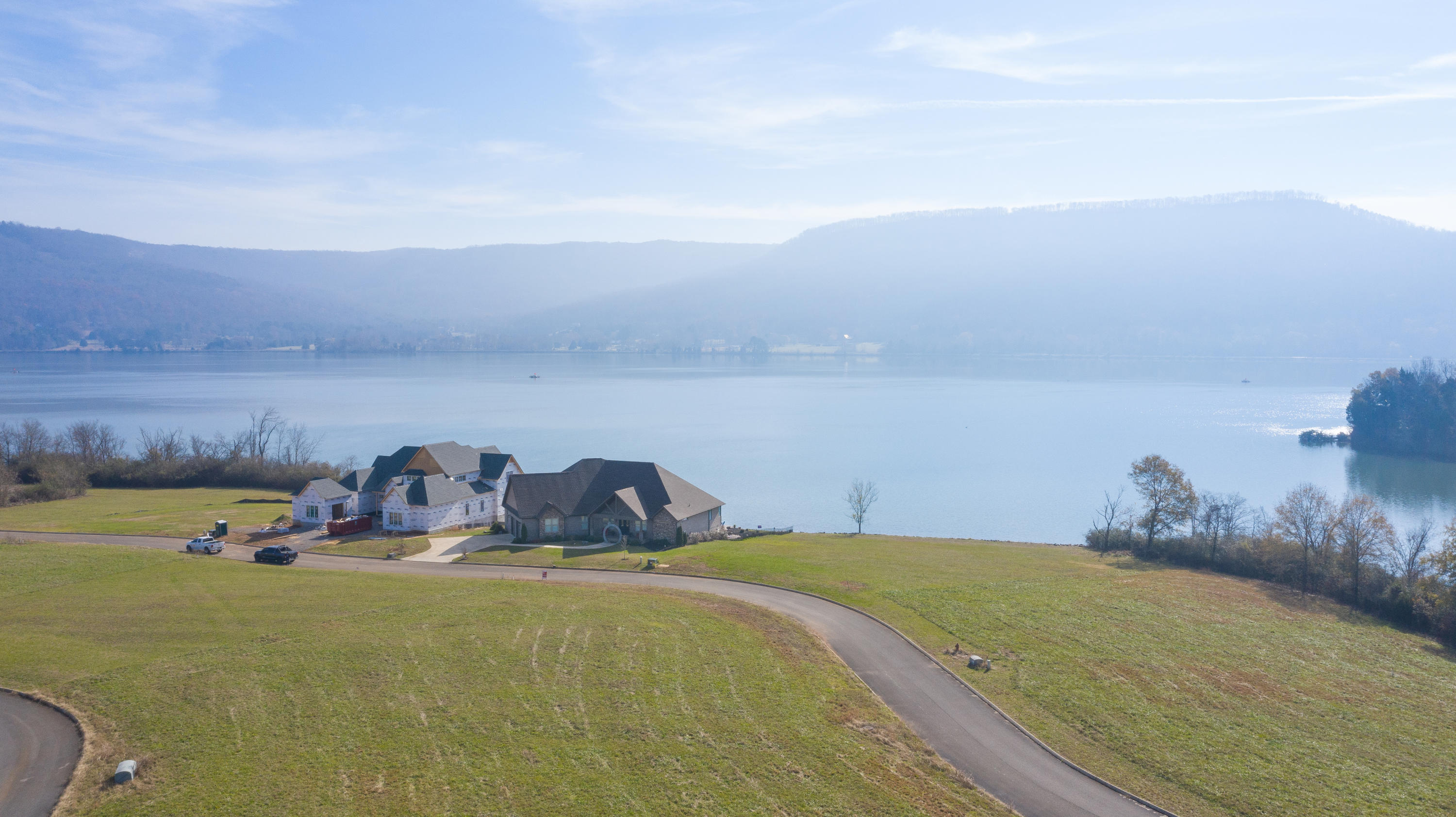 270 Edgewater Way Jasper, TN 37347 - Photo 77 of 84 Robert Moss-4