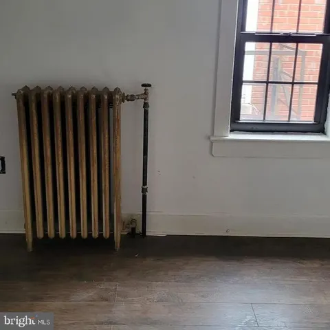 $250,000 | 27 Hollywood Avenue, Trenton, NJ 08609