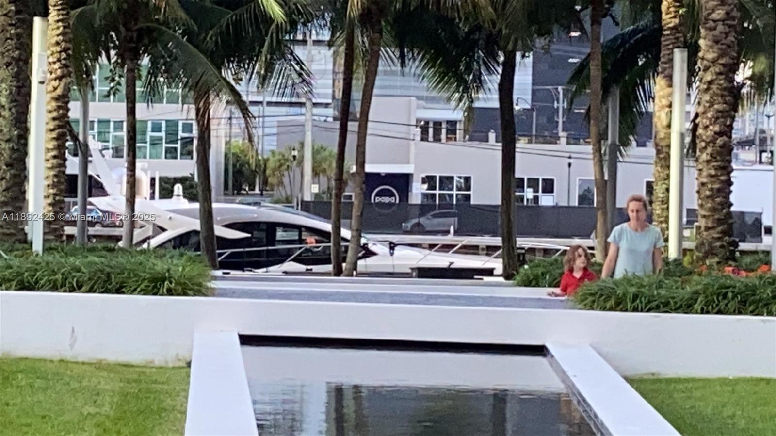 90 Southwest 3rd Street, Unit 3907 Miami, FL 33130 - Photo 30 of 31