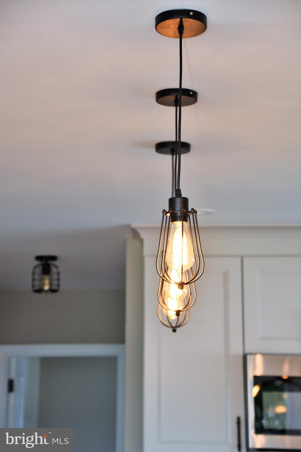 235 Stoney Hill Road Ridley Park, PA 19078 - Photo 25 of 57 Kitchen Lights