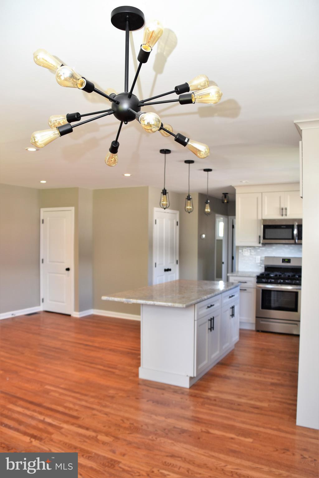 235 Stoney Hill Road Ridley Park, PA 19078 - Photo 5 of 57 Dining room/kitchen