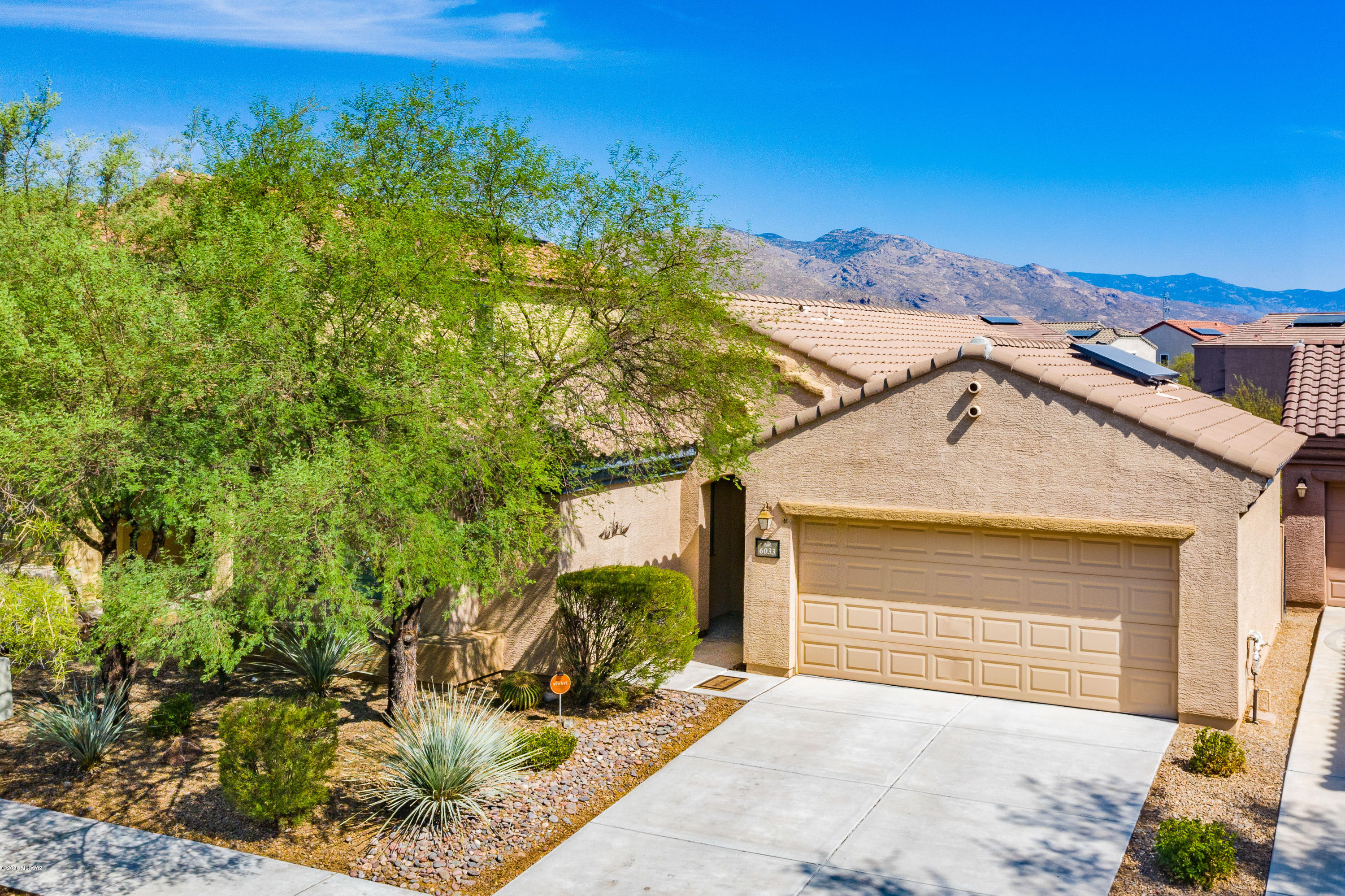6033 South Raven Rock Road Tucson, AZ 85747 - Photo 4 of 38