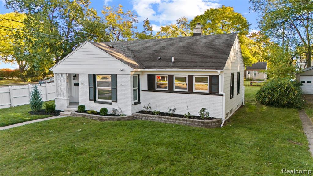 2896 Dorchester Road Birmingham, MI 48009 - Photo 28 of 29