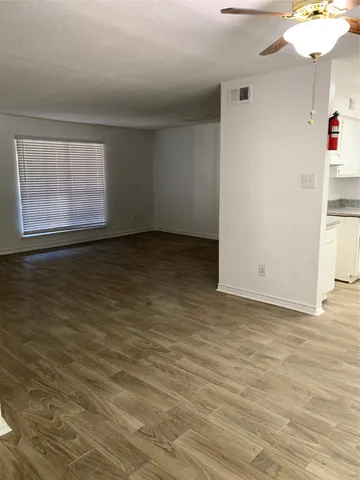 $800 | 5625 Antoine Drive, Unit 814, Houston, TX 77091