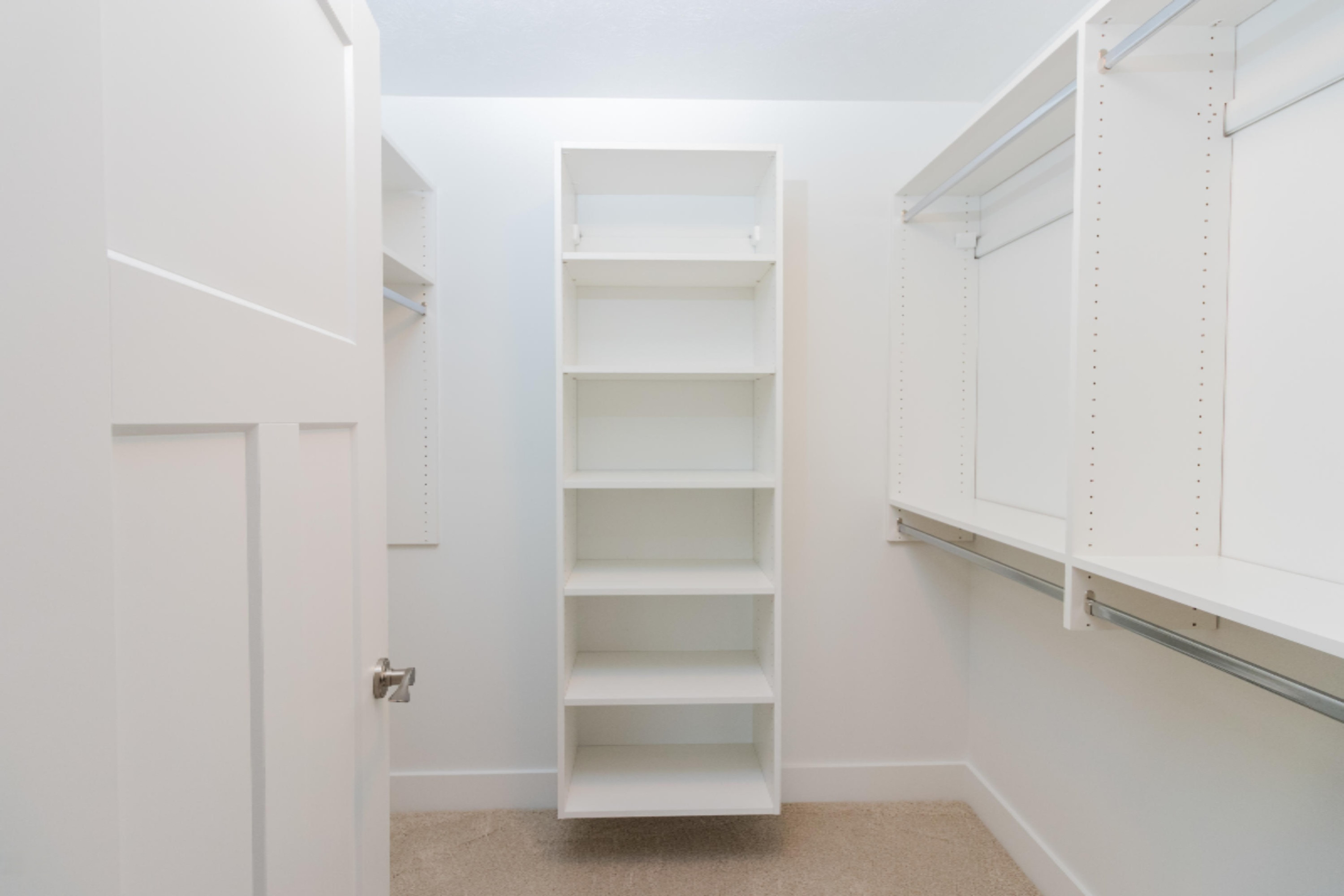 161 Round Hill Road, Unit 82 Kalamazoo, MI 49009 - Photo 6 of 10 master bedroom custom closet