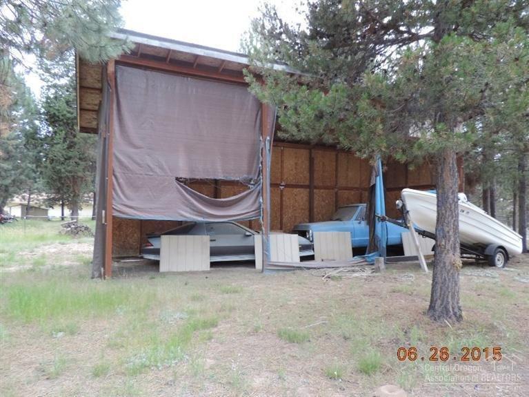 15980 Green Forest Road La Pine, OR 97739 - Photo 21 of 23 12X36 RV Storage has 2 sides for even mo