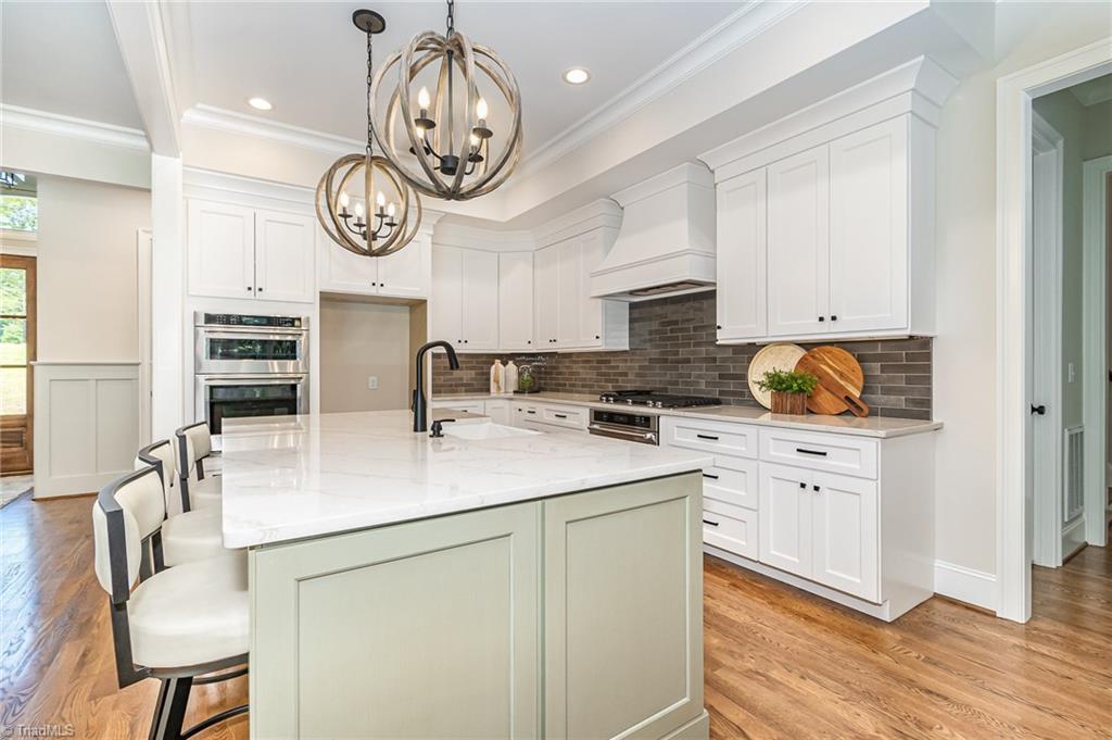 7621 Pemberly Court Oak Ridge, NC 27310 - Photo 11 of 46