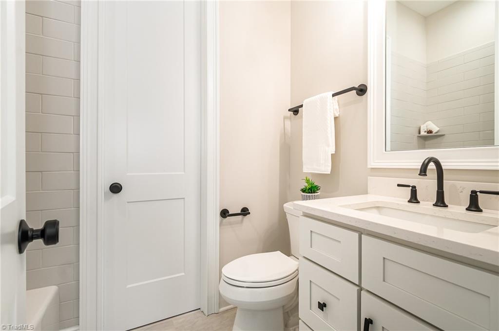 7621 Pemberly Court Oak Ridge, NC 27310 - Photo 24 of 46