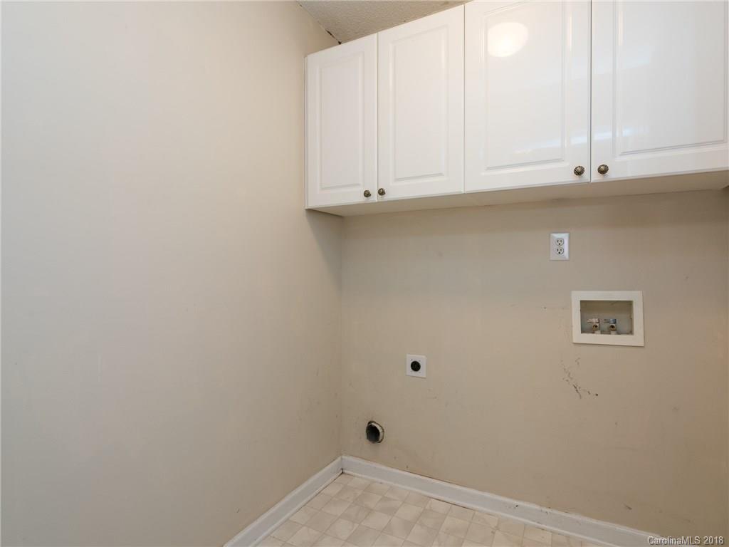 1944 Decatur Court Charlotte, NC 28213 - Photo 20 of 24 Gallery Image 20