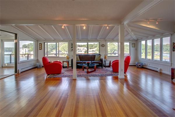 28 Riverside Road Gloucester, MA 01930 - Photo 9 of 23 Gallery Image 9