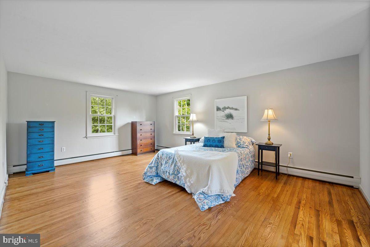 659 Lindley Road Glenside, PA 19038 - Photo 18 of 38 Primary Bedroom