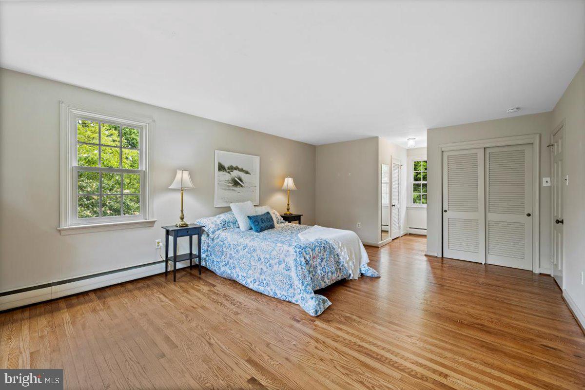 659 Lindley Road Glenside, PA 19038 - Photo 19 of 38 Primary Bedroom