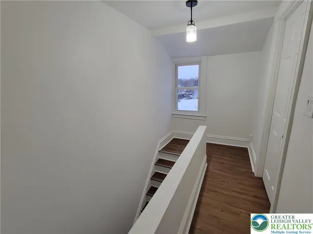 $1,975 | 746 Linden Street, Unit 2, Bethlehem, PA 18018