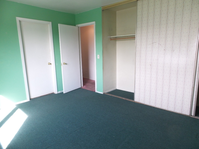 176 Grady Drive Bolingbrook, IL 60440 - Photo 18 of 30 a view of empty room