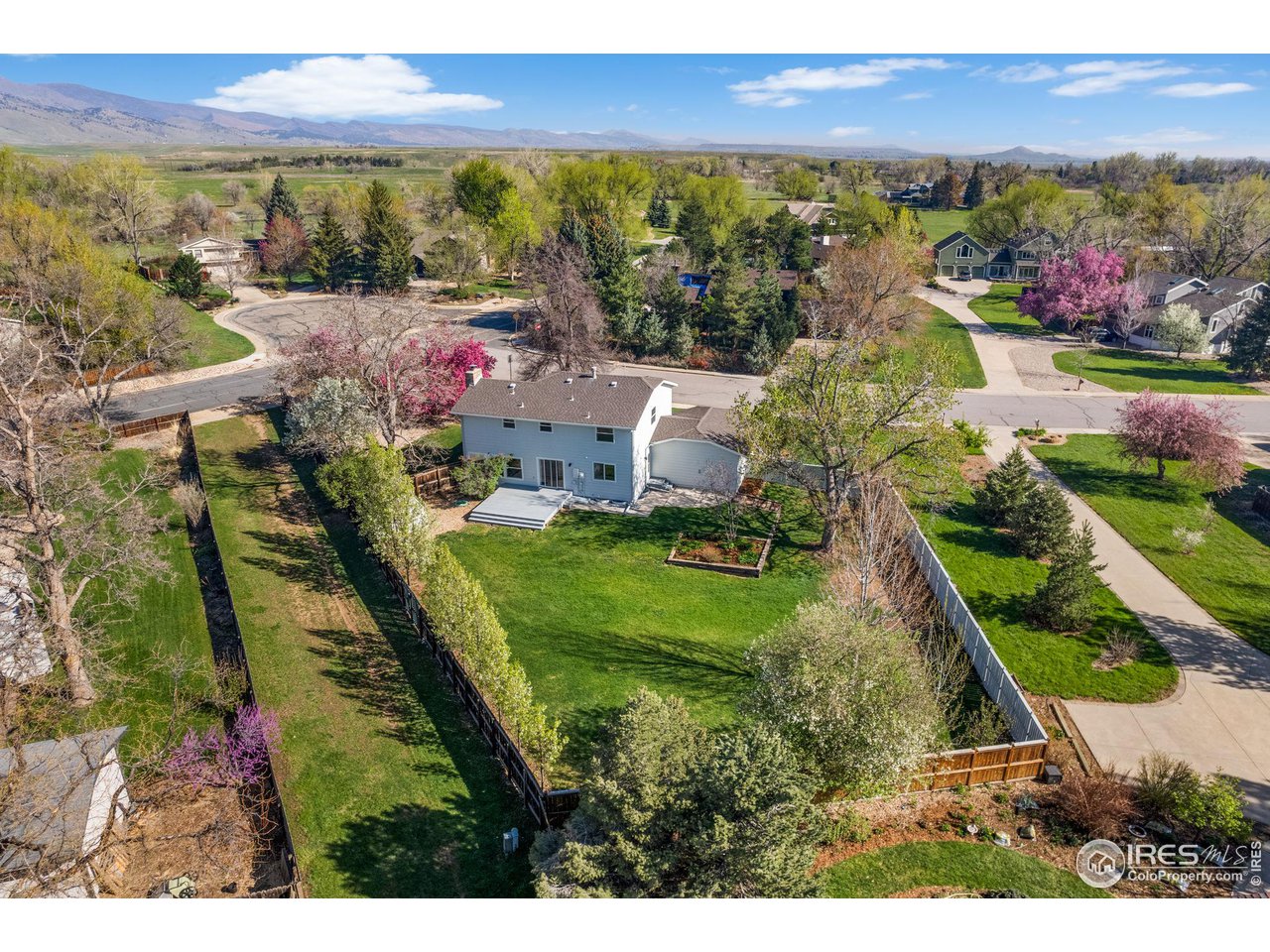 4302 Apple Way Boulder, CO 80301 - Photo 2 of 38 a view of lake