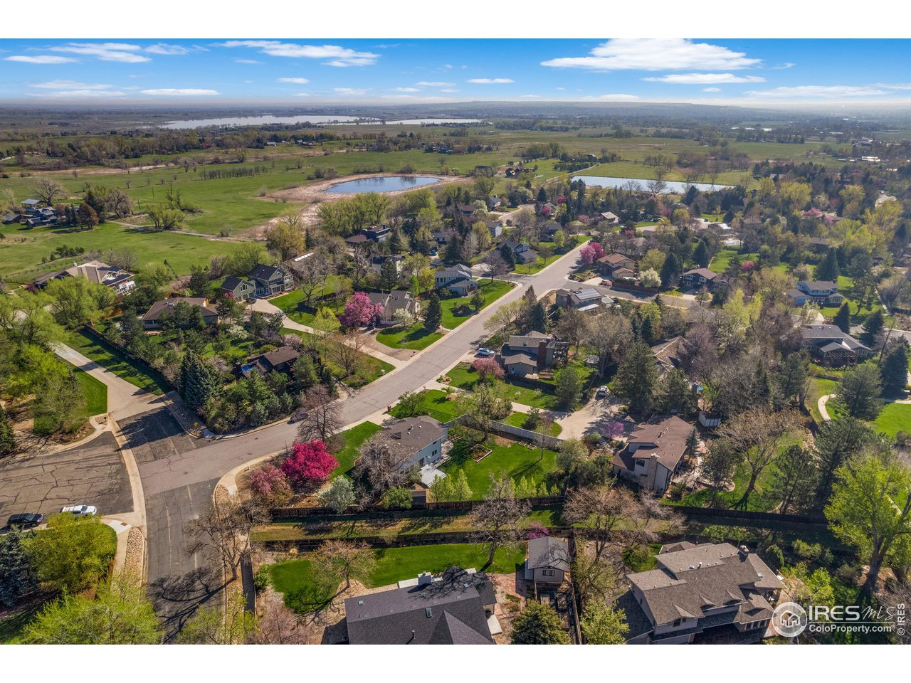 4302 Apple Way Boulder, CO 80301 - Photo 27 of 38 a view of a city