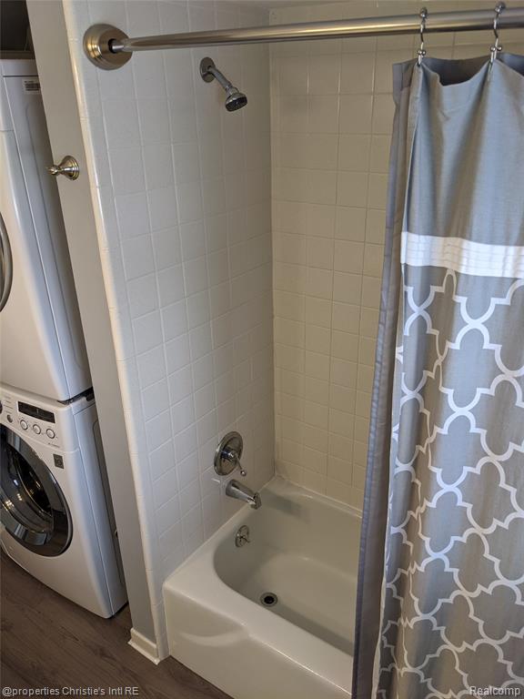 1514 Normandy Road, Unit 203 Royal Oak, MI 48073 - Photo 17 of 29