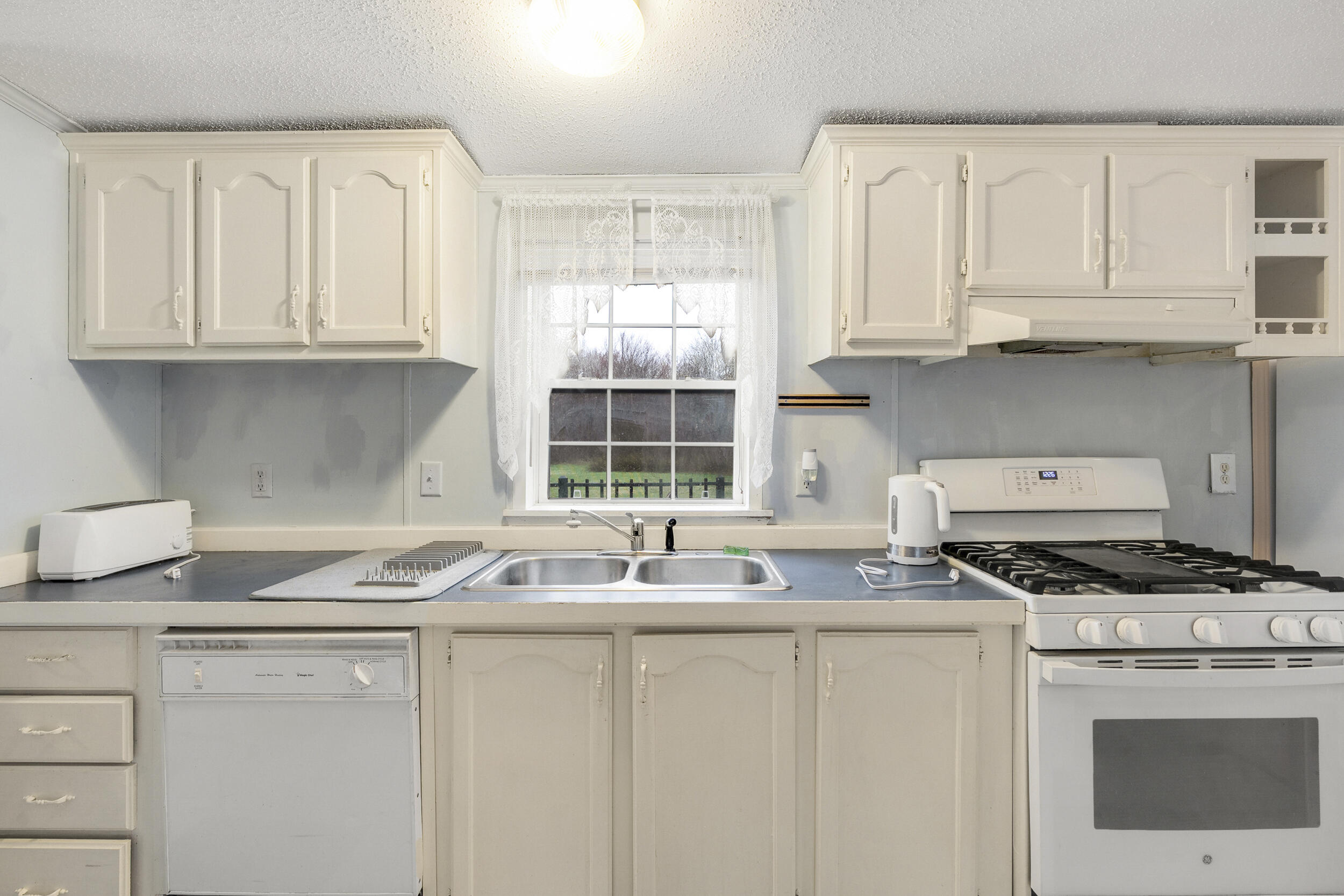 325 Sunday River Road Newry, ME 04261 - Photo 8 of 41 16_325sundayriver-15