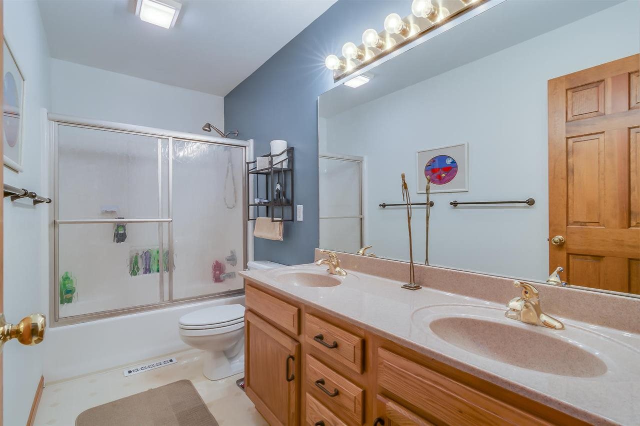 17160 Darden Road Granger, IN 46530 - Photo 19 of 27 Gallery Image 19
