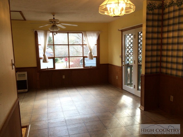39 Painter Road Banner Elk, NC 28604 - Photo 12 of 17 a view of an empty room with a window
