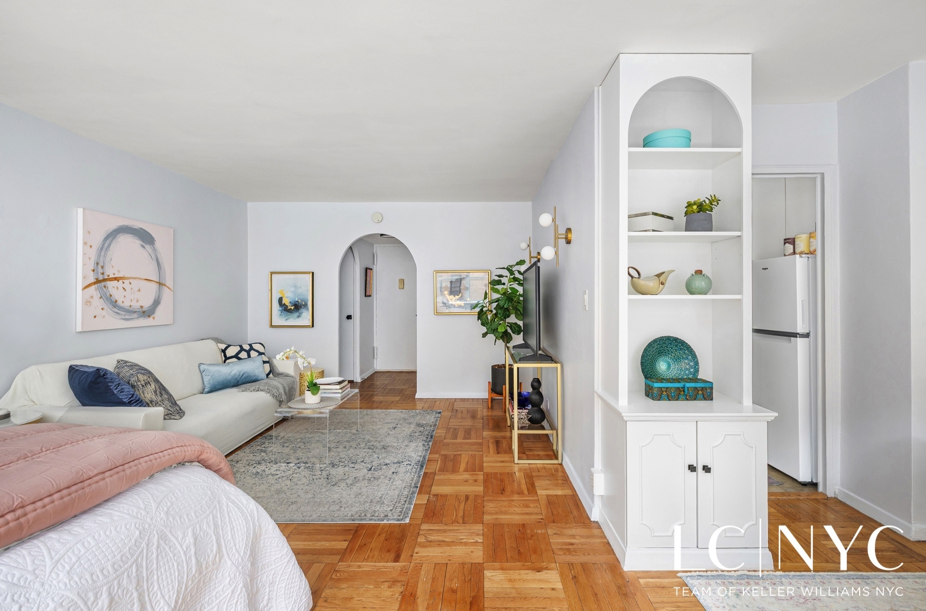 300 East 71st Street, Unit 4F Manhattan, NY 10021 - Photo 4 of 16