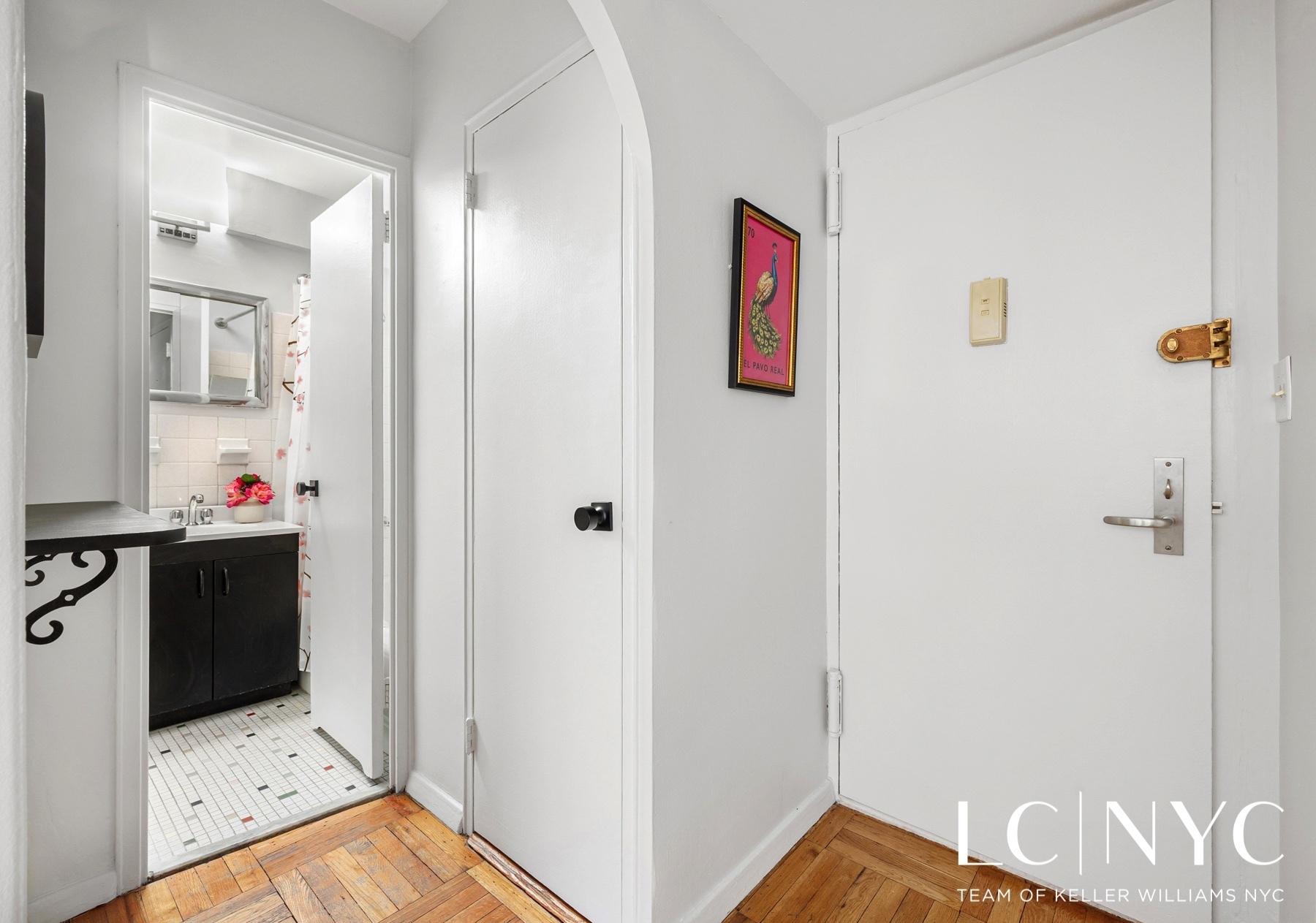 300 East 71st Street, Unit 4F Manhattan, NY 10021 - Photo 8 of 16