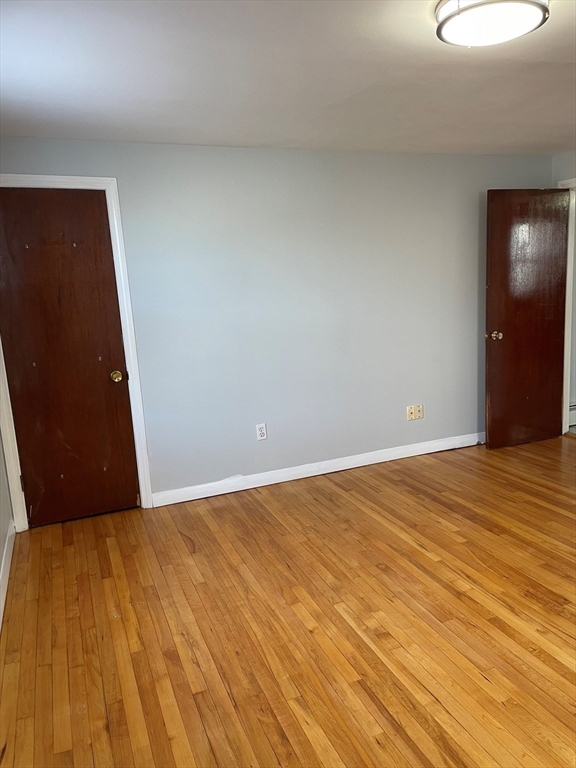 9 Hall Street, Unit 1R Waltham, MA 02453 - Photo 17 of 35