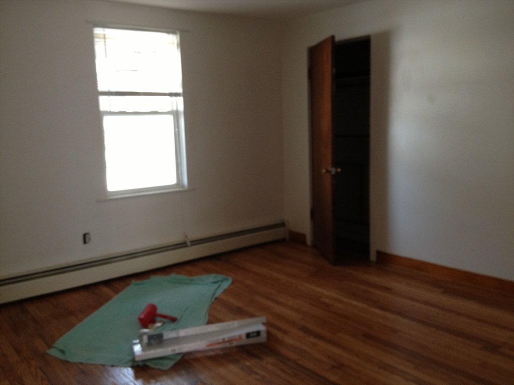 9 Hall Street, Unit 1R Waltham, MA 02453 - Photo 30 of 35