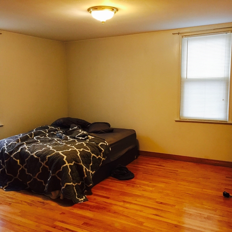 9 Hall Street, Unit 1R Waltham, MA 02453 - Photo 32 of 35