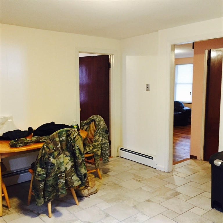 9 Hall Street, Unit 1R Waltham, MA 02453 - Photo 10 of 35