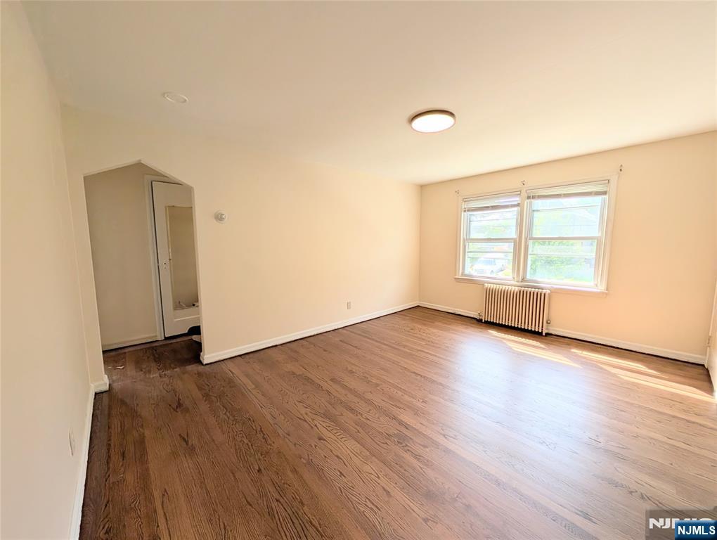 139 Eastern Way, Unit 2R Rutherford, NJ 07070 - Photo 2 of 6 Gallery Image 2