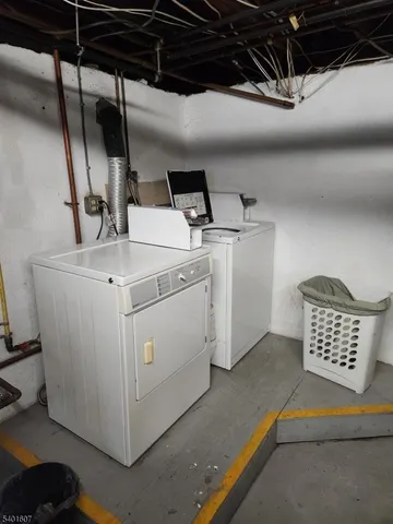 $1,800 | 79 Broughton Avenue, Unit 2, Bloomfield, NJ 07003