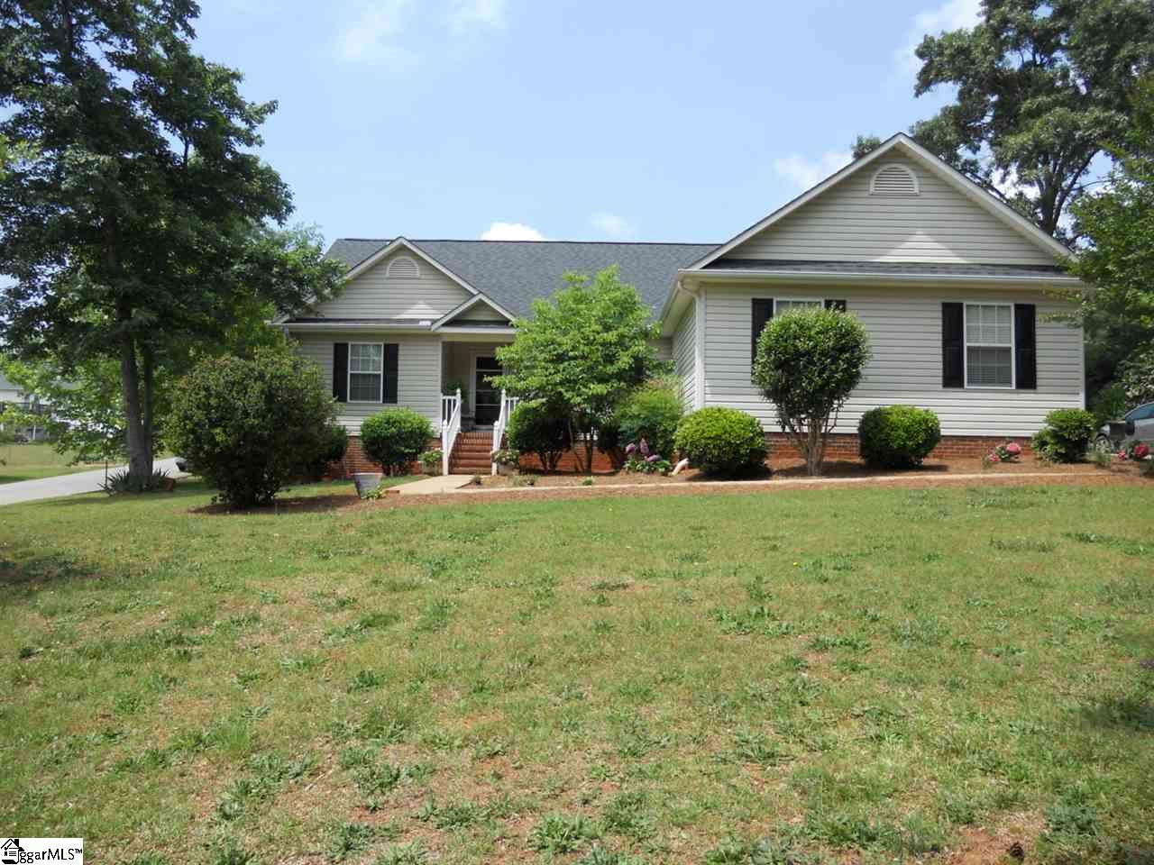 2014 Beaver Lake Road Anderson, SC 29625 - Photo 1 of 23 Gallery Image 1